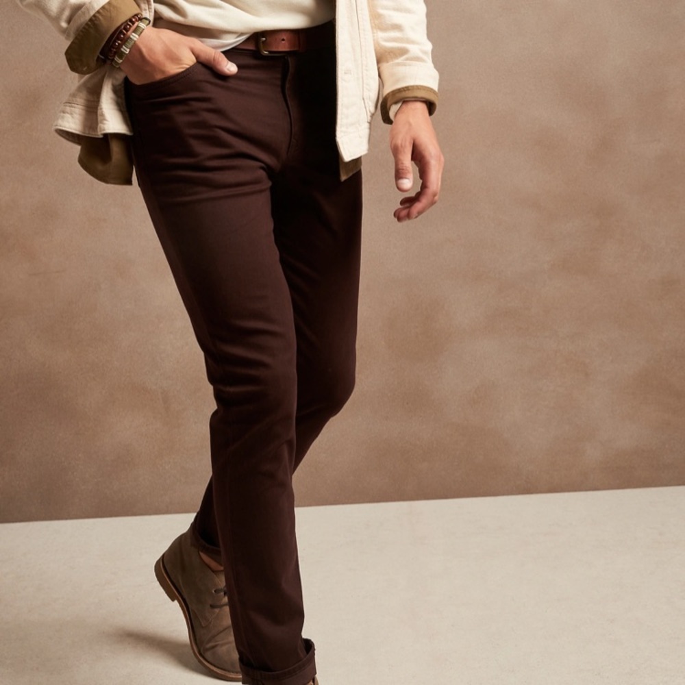 Banana republic traveler pants 👖